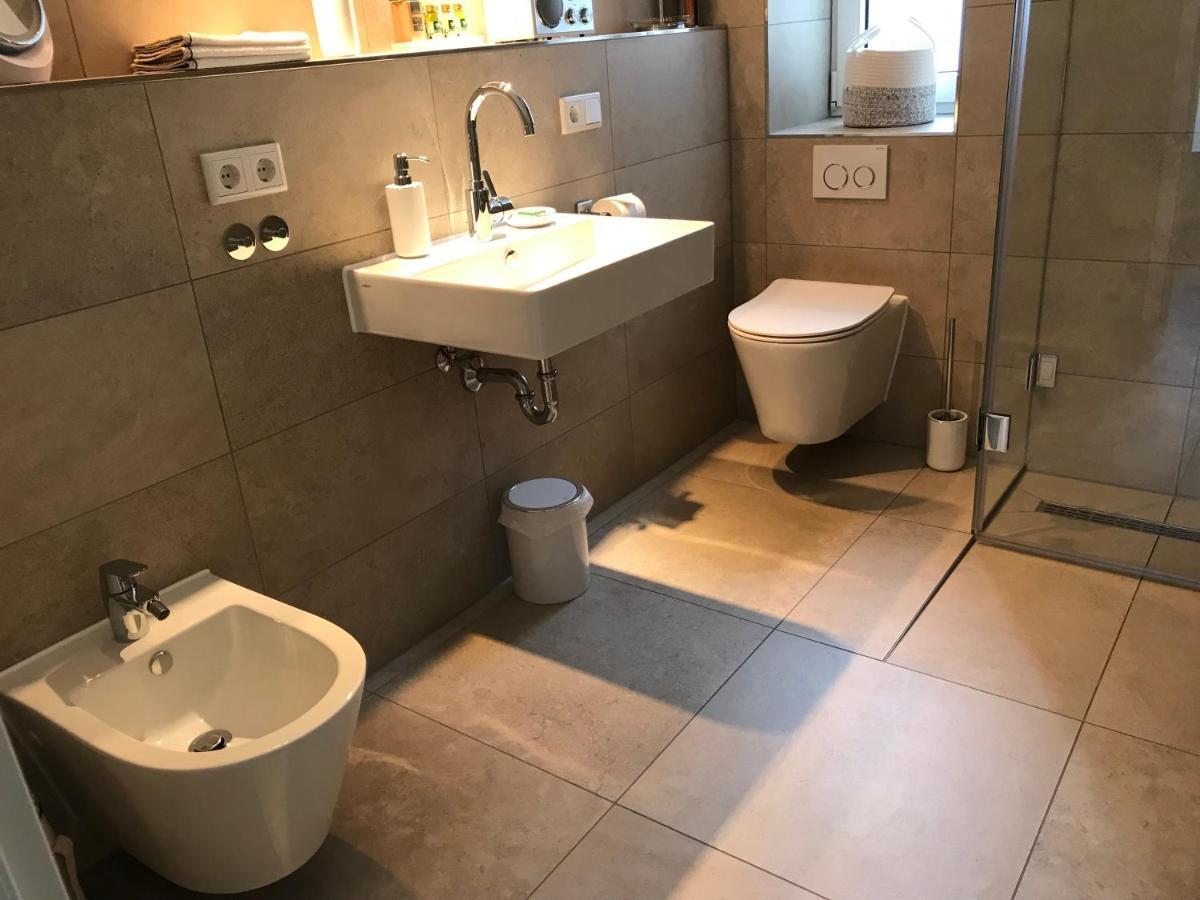 Ferienwohnung City-Apartment Swifts كريفيلد المظهر الخارجي الصورة